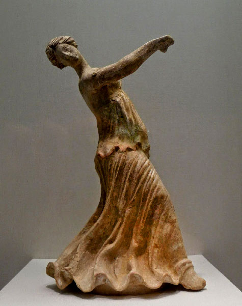 Dancer statuette Tanagra