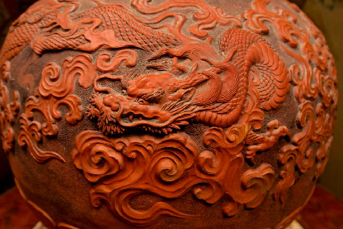 Japanese-Tokoname-art-pottery,-with-impressed-maker's-mark,-1920s