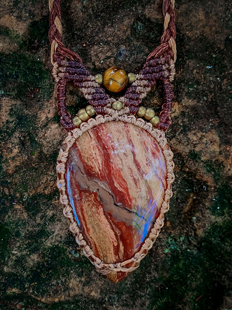 Jasper with quartz vein and golden tiger eye bead