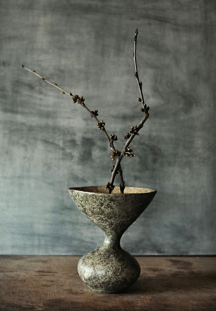 vase by Japanese Potter Yoko Komae