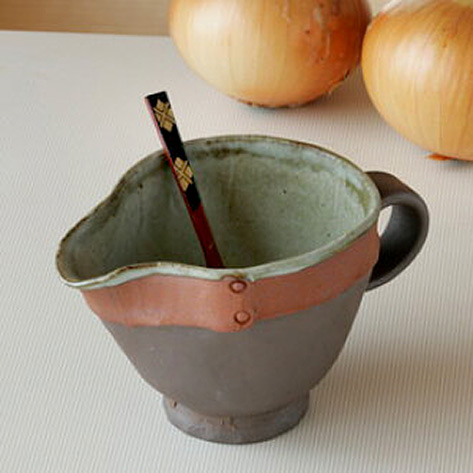 ceramic sauce jug