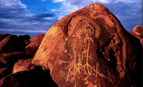 Pilbara Petroglyph -- Photo by Doug Fost
