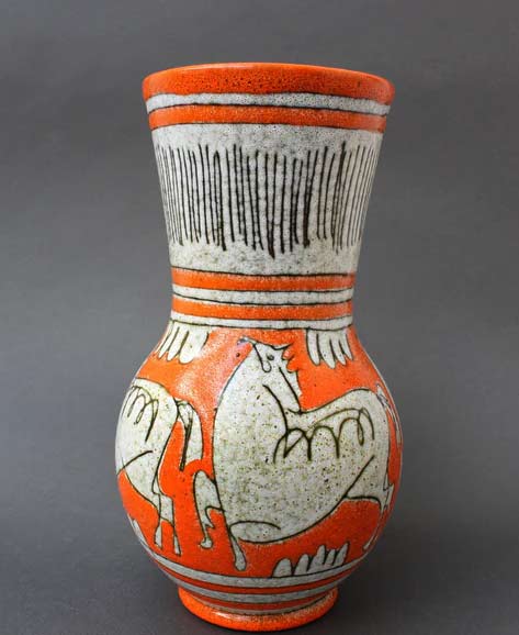 Mid Century Italian Ceramic Decorative Vase by Fratelli Fanciullacci circa 1960s. Vibrant orange