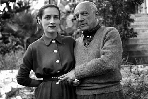 picasso-garden-Picasso and Françoise Gilot in 1951