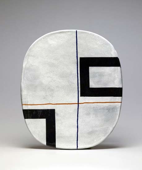 Between Painting and Sculpture – Handmade Oval Ceramic Forms by Jun Kaneko