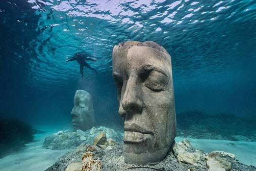 cannes-underwater-museum-jason-de-caires-taylor-france-architecture-installations-sculptures_dezeen_1704_col_7-852x569