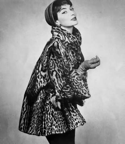 1956-La\ Femme Chic----