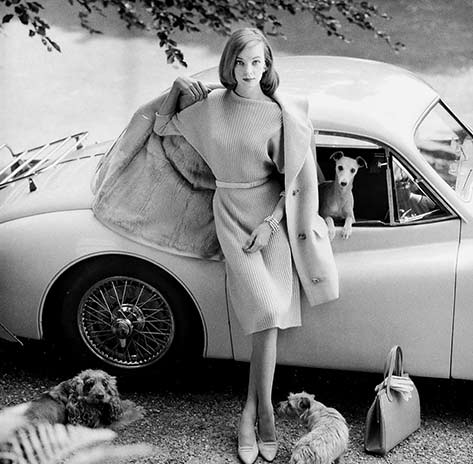 Nena von Schlebrugge, photo by Norman Parkinson, Vogue 1958