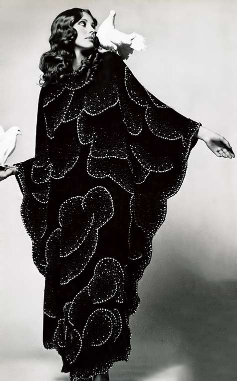 Photo-Benedetta Barzini ---Valentino . Vogue Italia, 1970