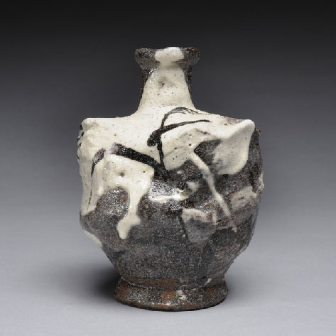 Goro Suzuki ceramic vessel