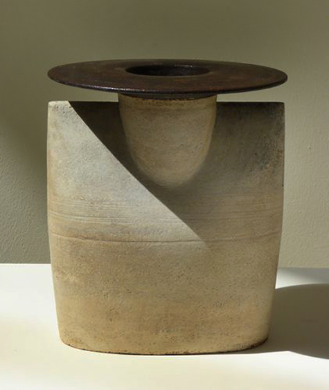 Hans-Coper-Vessel.--