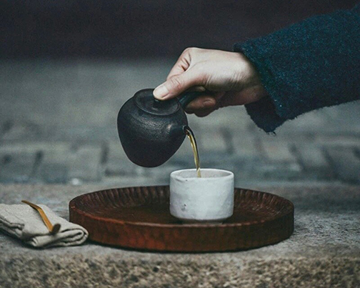 Pouring tea - Japan ceremony