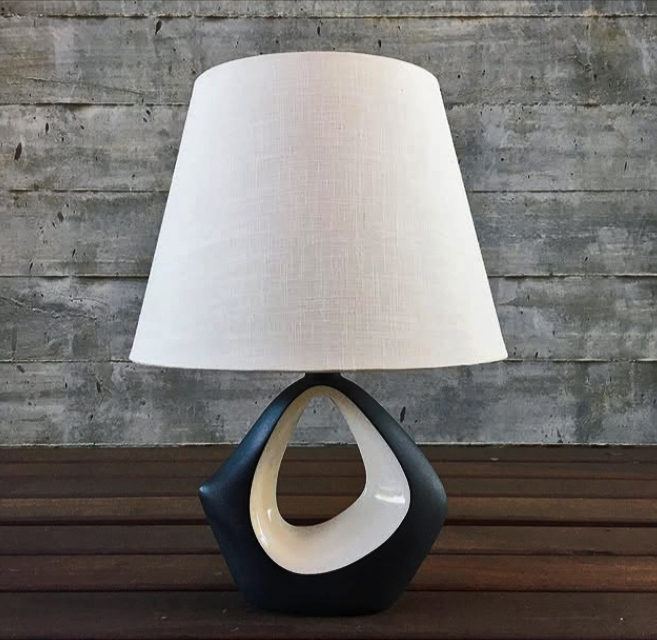 Rare Ellis Pottery Table Lamp c1960