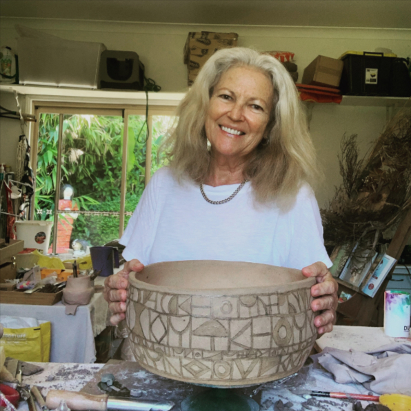 Susan Isherwood 0447 846 184